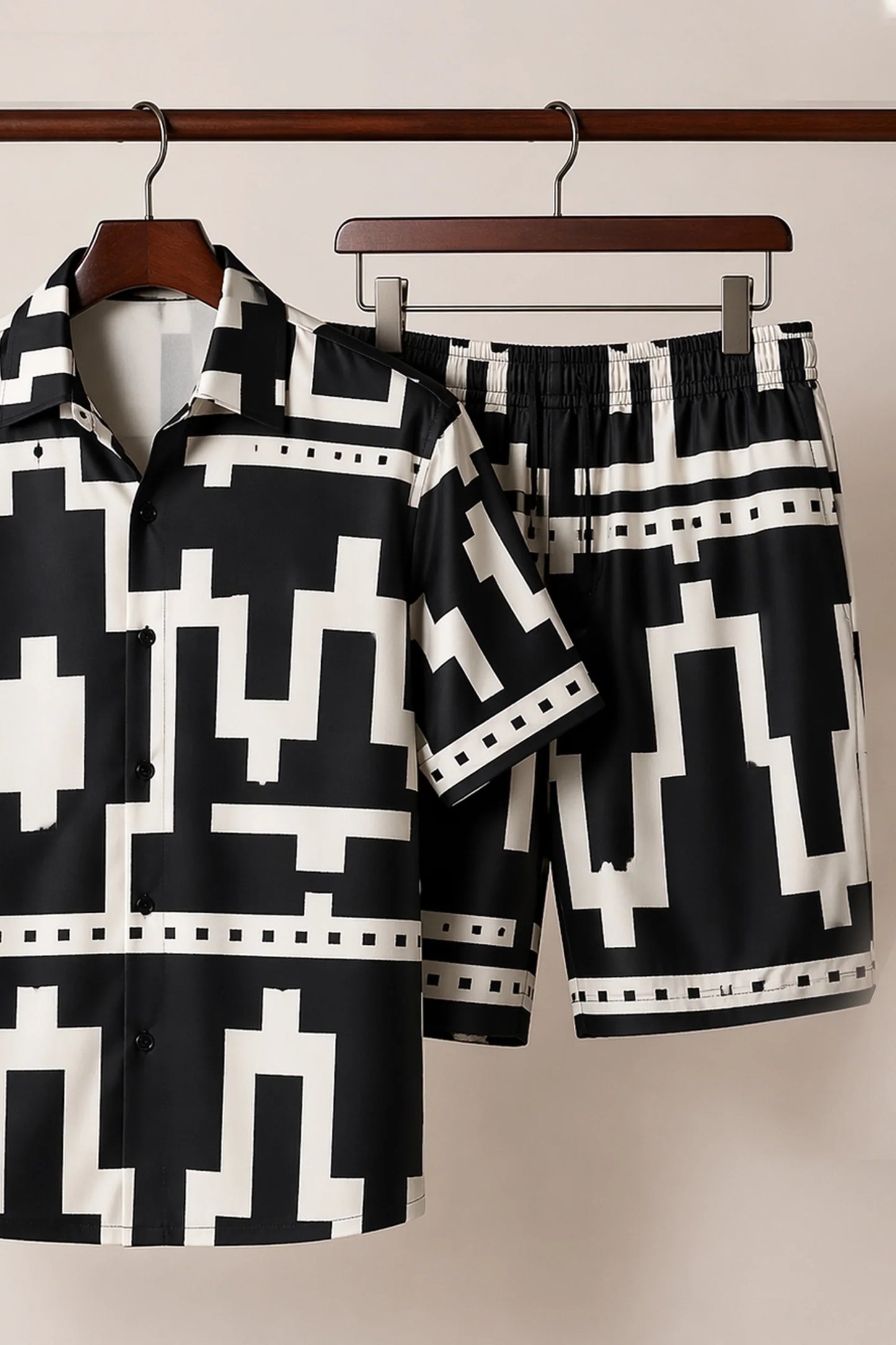 Black Pacman Half Pants Cords - XPCRDH